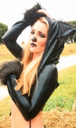 Cat HoodShrug Wet