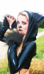 Cat HoodShrug Wet