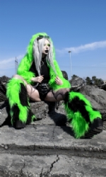 Toxic Hood Shrug/Fluffs CG