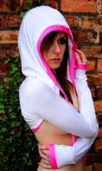 Hooded Shrug Wht/Pink