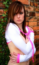 Hooded Shrug Wht/Pink