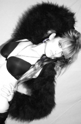 Fur Shrug Black