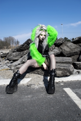 Fur Hood Shrug Lime